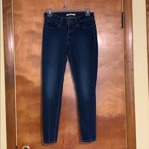 Levi 711 Skinny Jeans